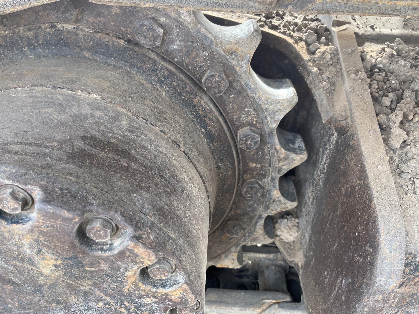 ./imagenes/INVOICE/2019/16933/EXCAVADORA CATERPILLAR 315CL (18).JPG